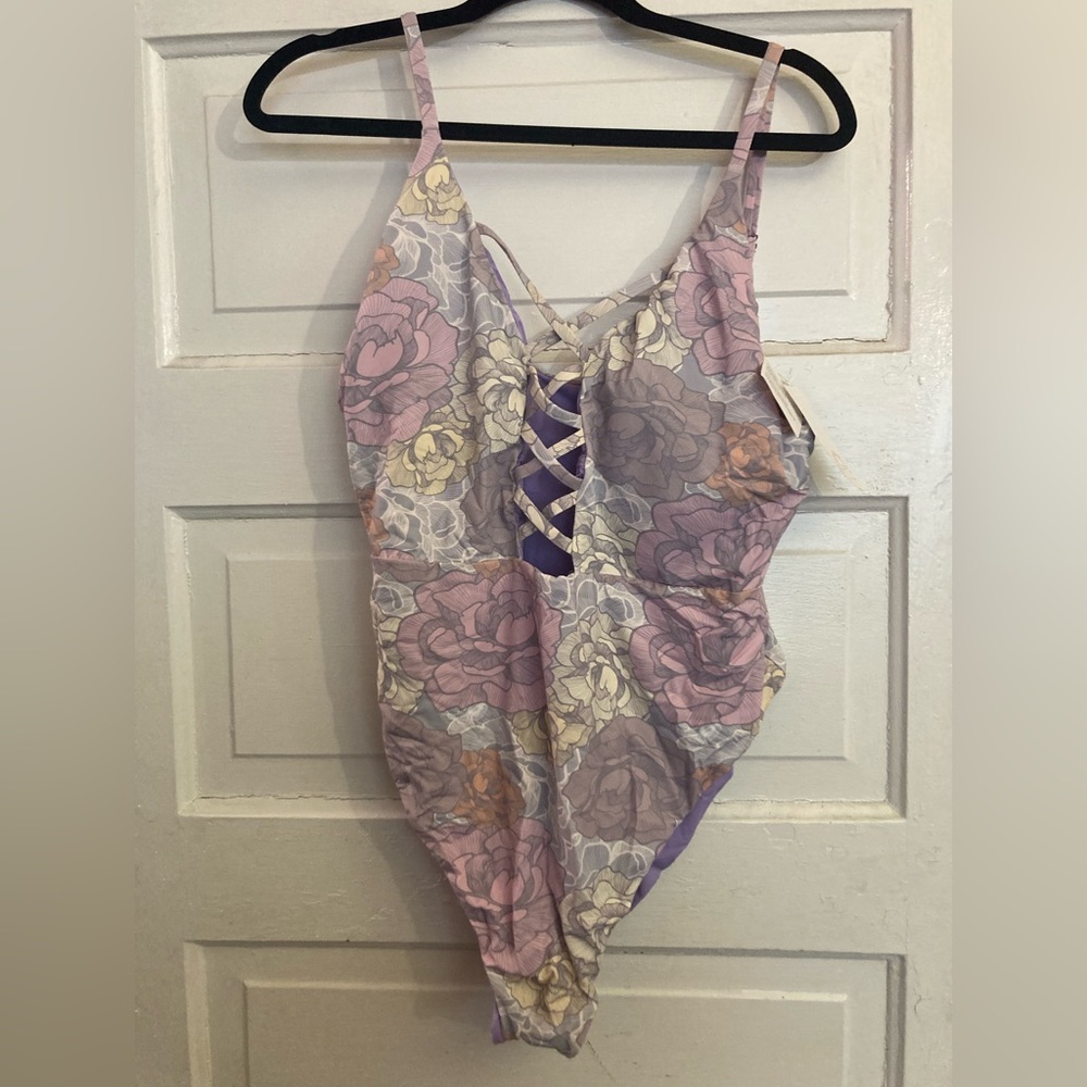 Dippin Daisys Bliss One Piece NWT
